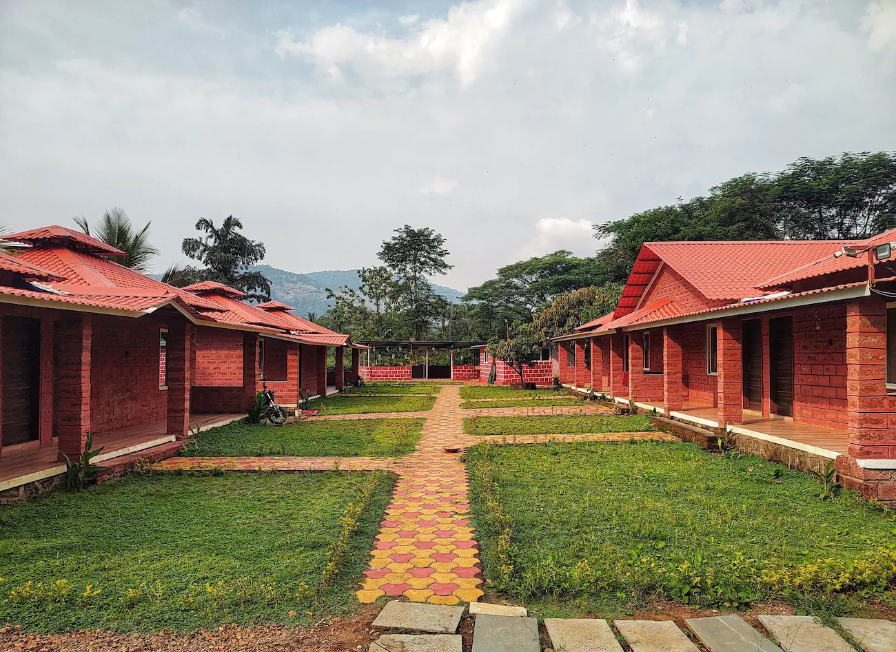 Colonial bungalow in Maharashtra